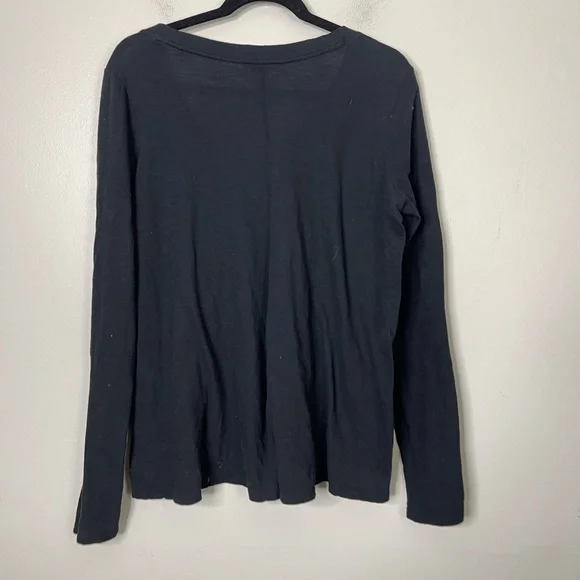 Vince Pima Cotton Essential Long Sleeve Tee V Neck in Black Sz L - Picture 7 of 10